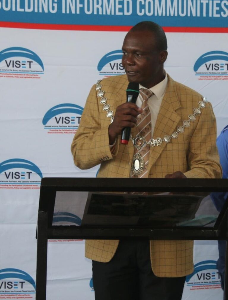 ‘Cat ‘n’ Mouse relationship now over’- Gweru Mayor assures Vendors