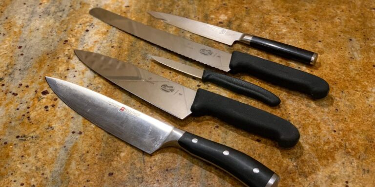 Police bans possession of dangerous weapons in Gokwe