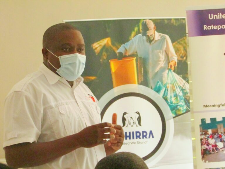 Women delivering on floor at Chiredzi Hospital