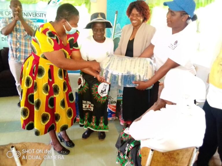 ZOU donates to Mucheke Old People’s Home