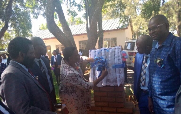 Anderson Adventist High bags education secretary’s merit award