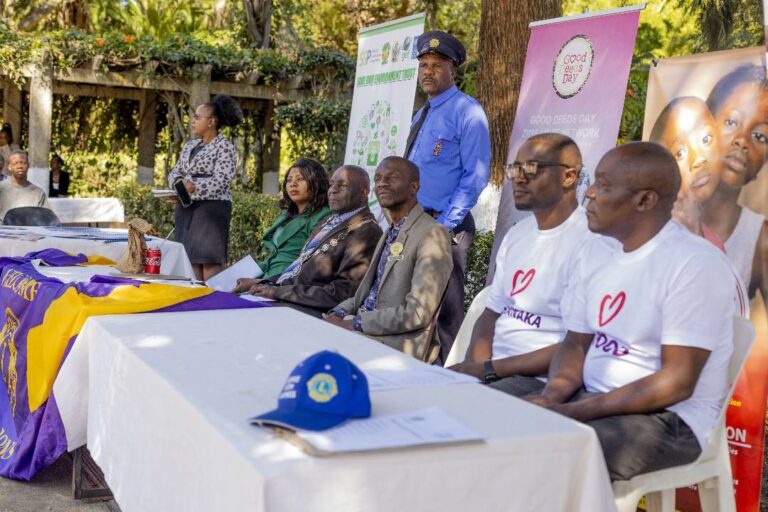 Good Deeds donates food hampers, clothes to underprivileged