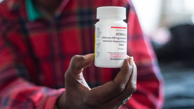 Daring husband brings girlfriend home, burns wife’s ARVs