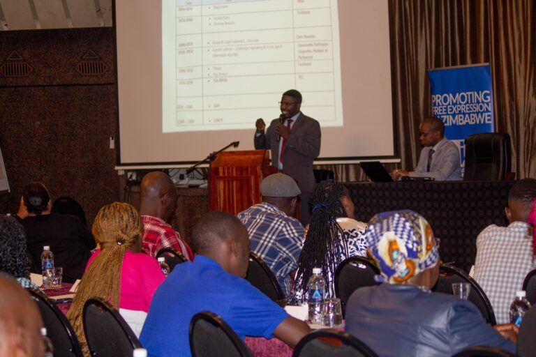 Journalists urged to embrace AI for enhanced storytelling