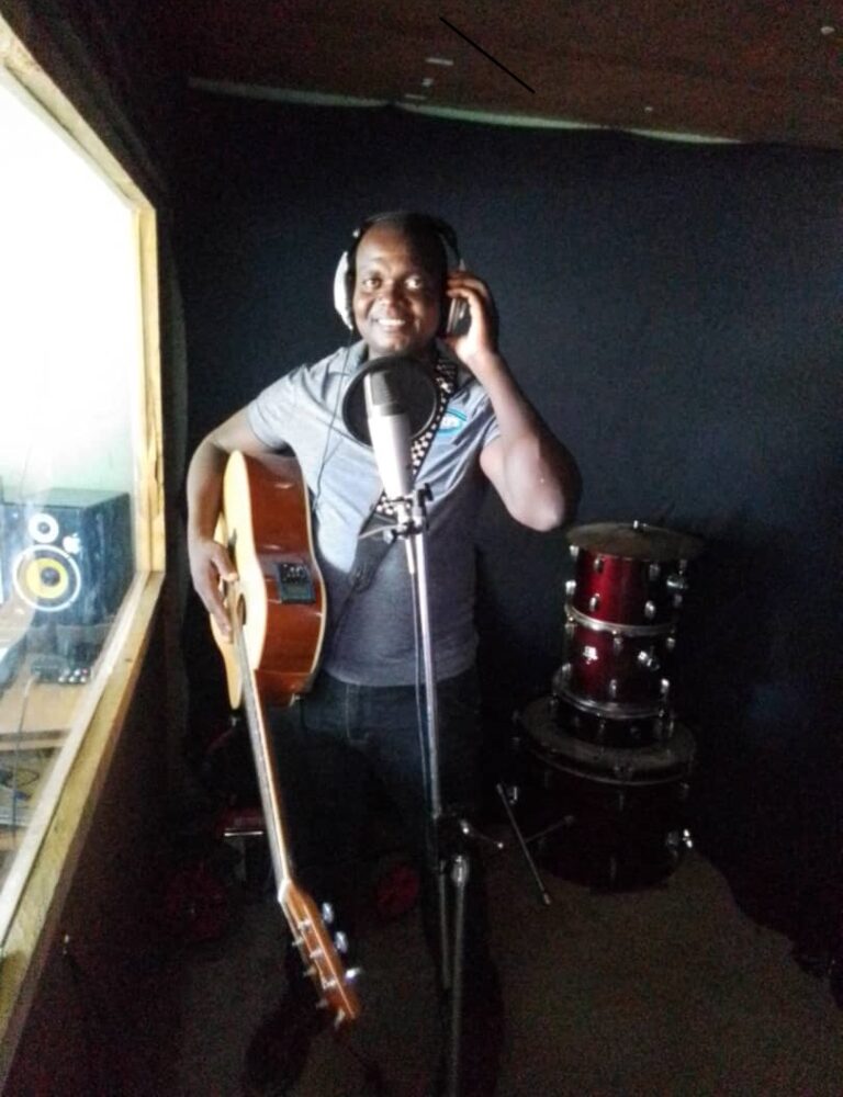 Masvingo vet officer trades stethoscope for microphone