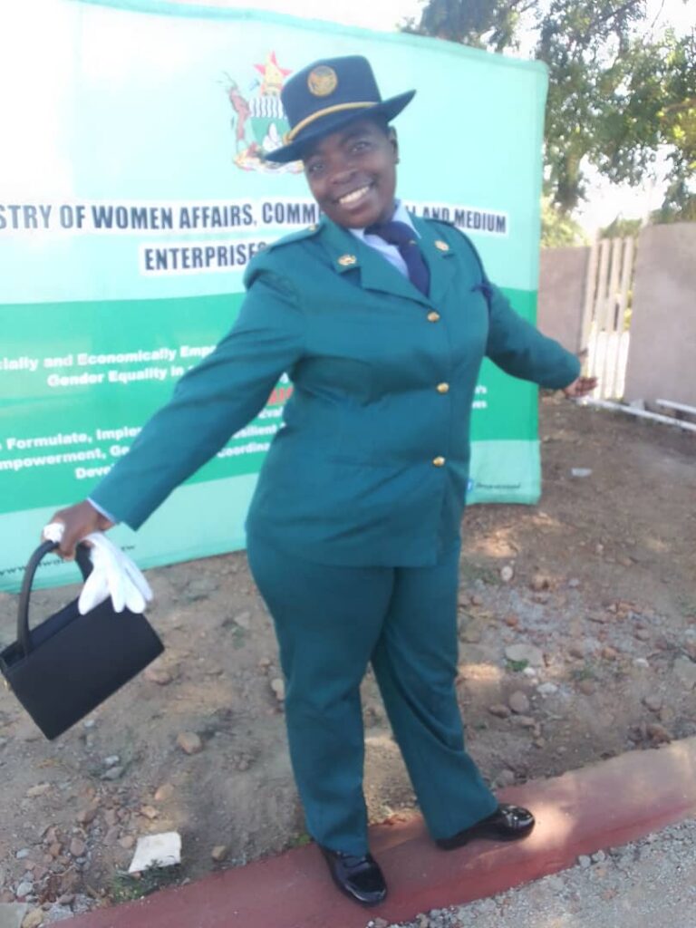 Married Chikato cop juggles 2 fellow officers, two civilians