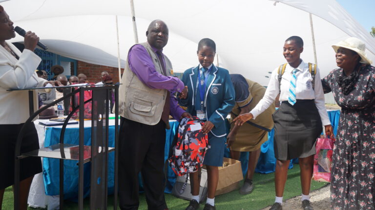 Mupandawana High celebrates excellence at speech prize giving day