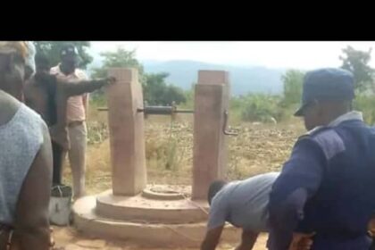 The body of the late Elliot Chipinda after being recovered from the well