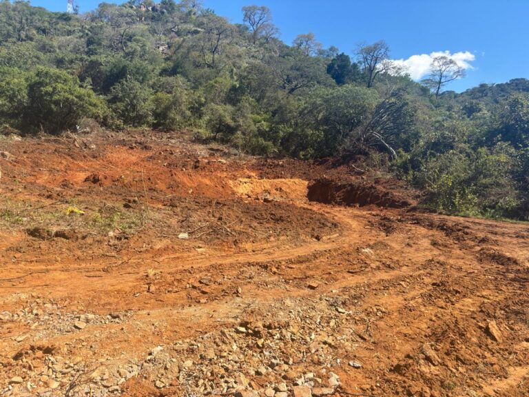Renco Mine excavations disturb family grave amid gold rush clashes